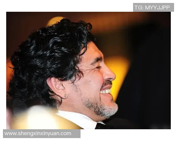 马拉多纳：从天才球员到传奇人物的辉煌人生与不朽记忆